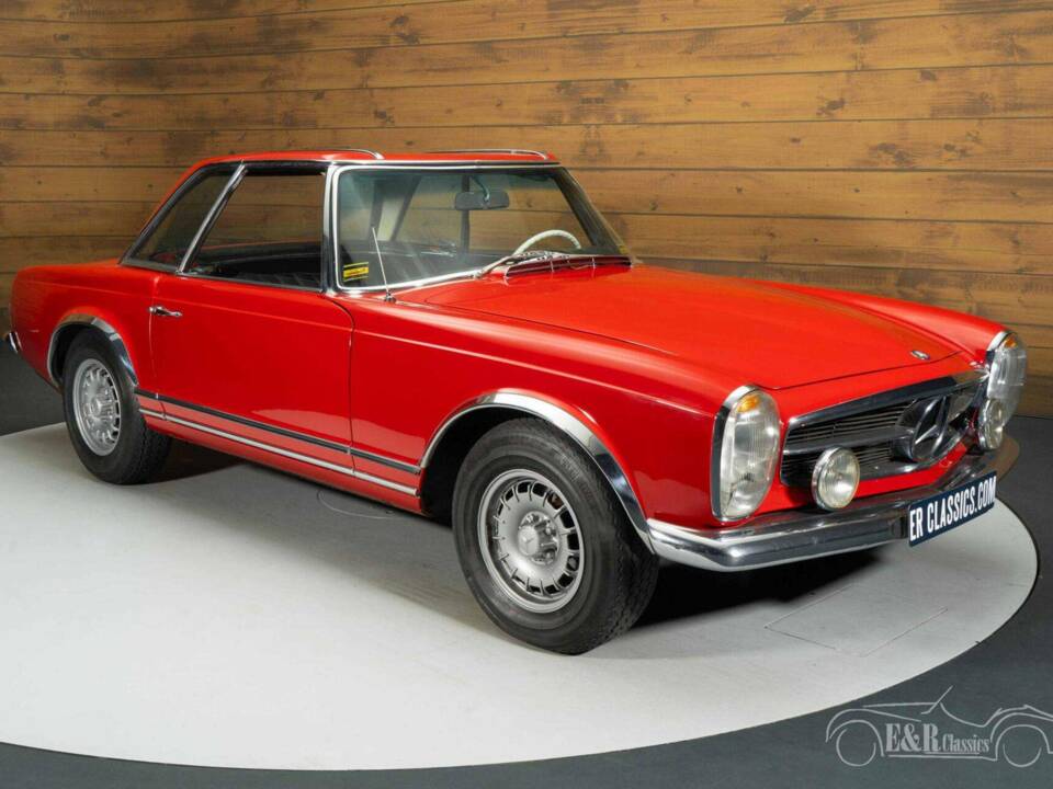 Image 3/19 of Mercedes-Benz 280 SL (1968)
