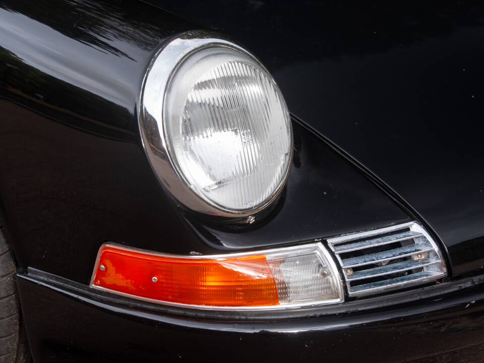 Bild 14/50 von Porsche 911 Carrera 3.2 (1988)