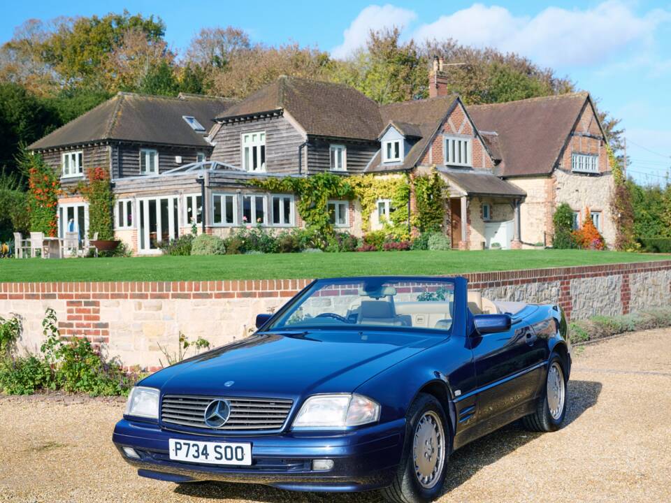 Image 48/50 of Mercedes-Benz SL 280 (1996)