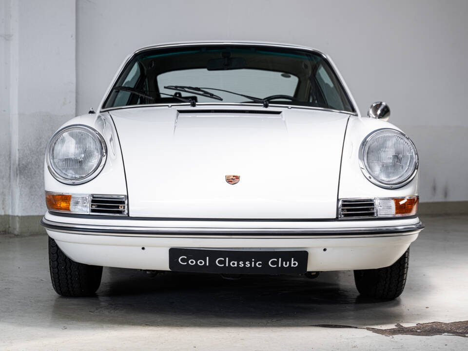 Image 2/31 of Porsche 911 2.0 T (1969)