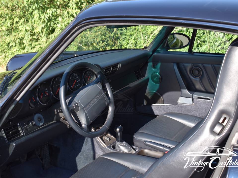 Bild 25/50 von Porsche 911 Carrera 2 (1992)