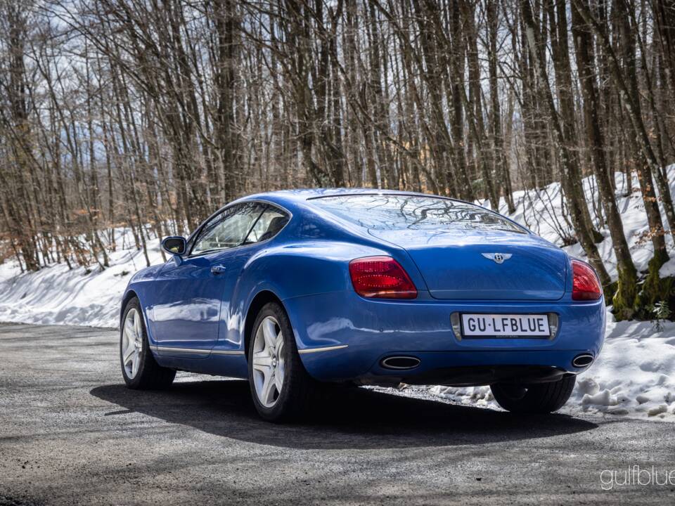 Image 19/75 of Bentley Continental GT (2004)