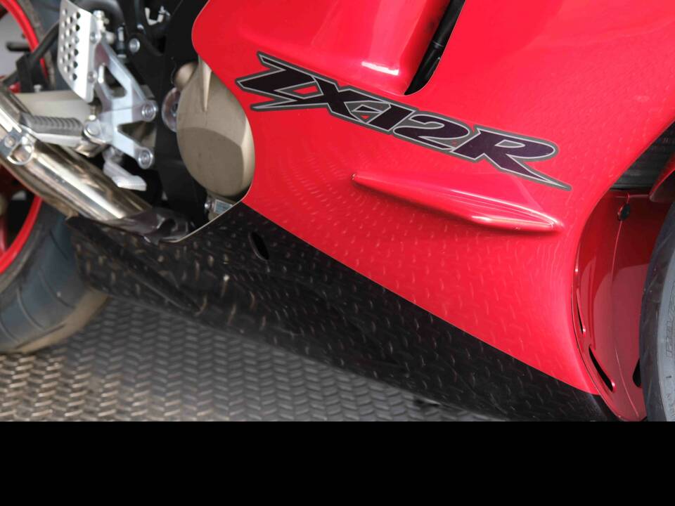 Image 45/91 of Kawasaki Ninja 1200 ZX-12R (2000)