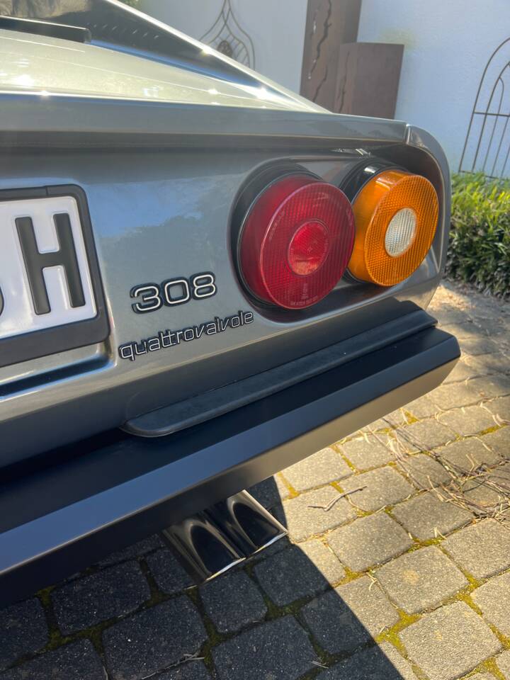 Image 105/114 de Ferrari 308 GTS Quattrovalvole (1985)