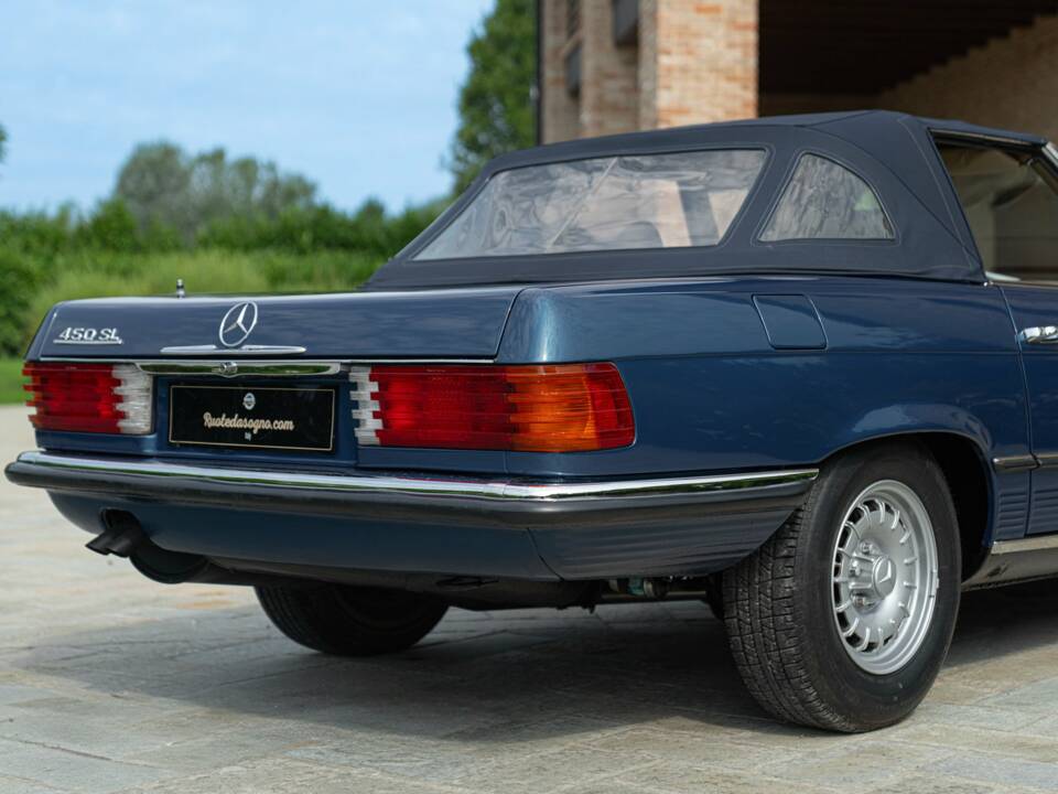 Image 18/50 de Mercedes-Benz 450 SL (1977)