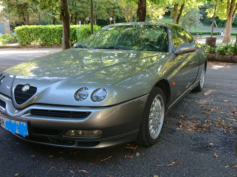 Bild 5/52 von Alfa Romeo GTV 2.0 V6 Turbo (1995)