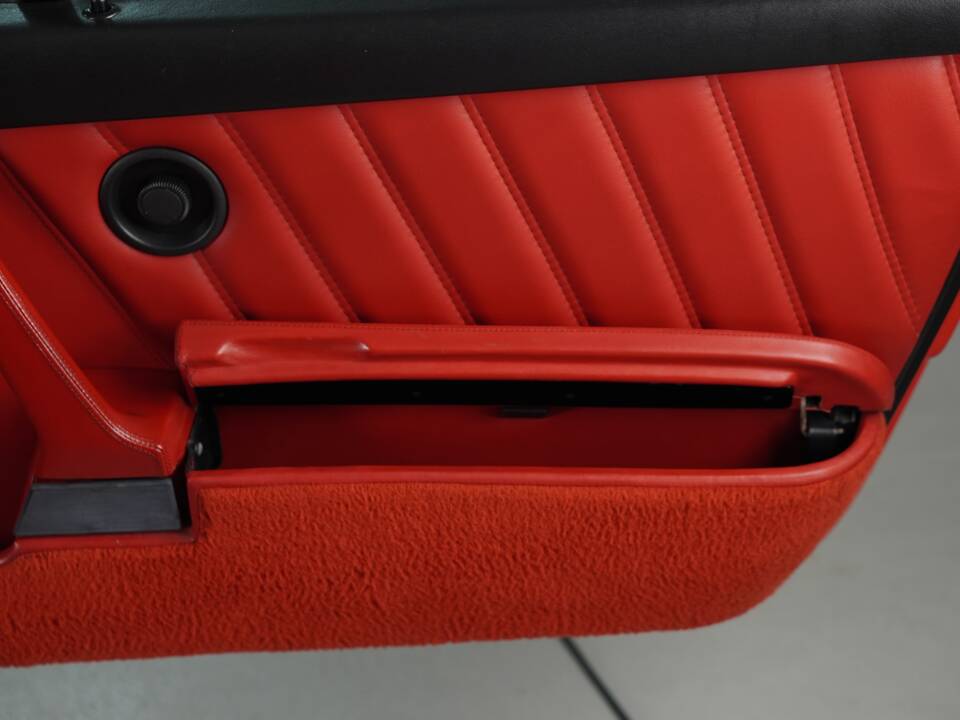 Afbeelding 35/146 van Porsche 911 Turbo 3.3 Flatnose (1985)