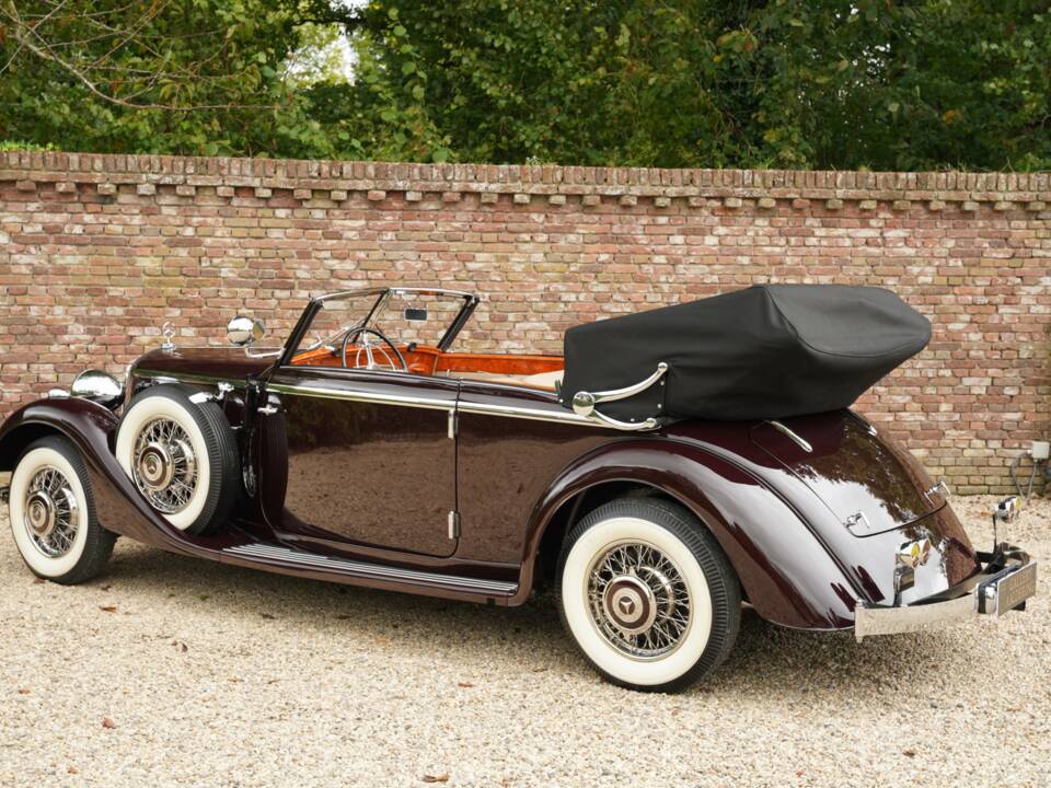 Imagen 46/50 de Mercedes-Benz 320 Cabriolet B (1939)