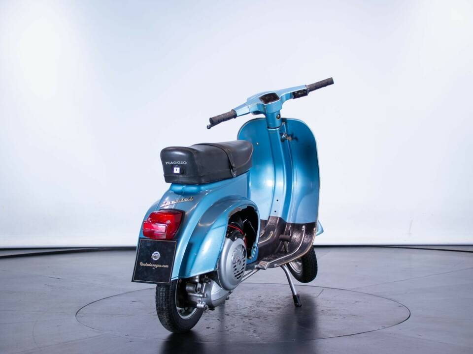 Bild 4/42 von Piaggio Vespa 50 Special (1972)