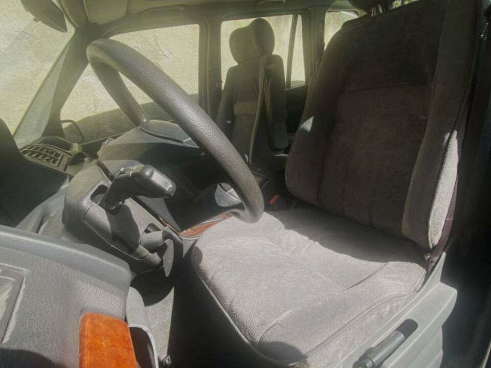 Imagen 17/37 de Land Rover Range Rover 2.5 DT (1997)