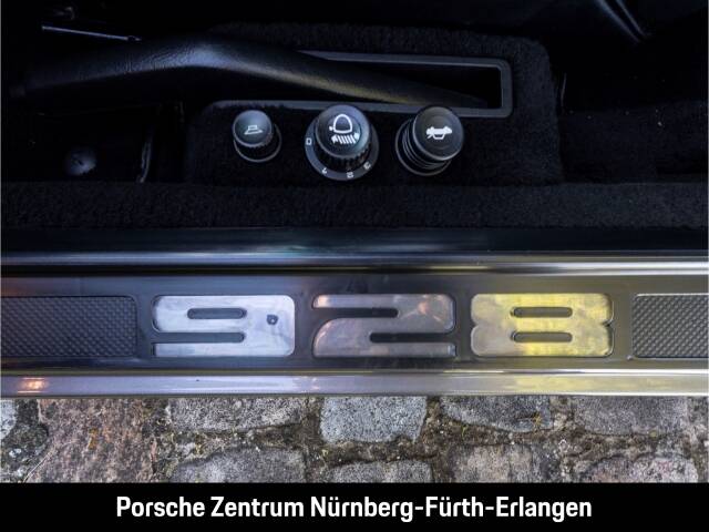 Image 10/20 of Porsche 928 S (1985)
