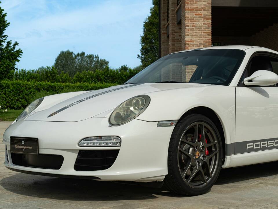 Image 11/50 of Porsche 911 Carrera (2009)