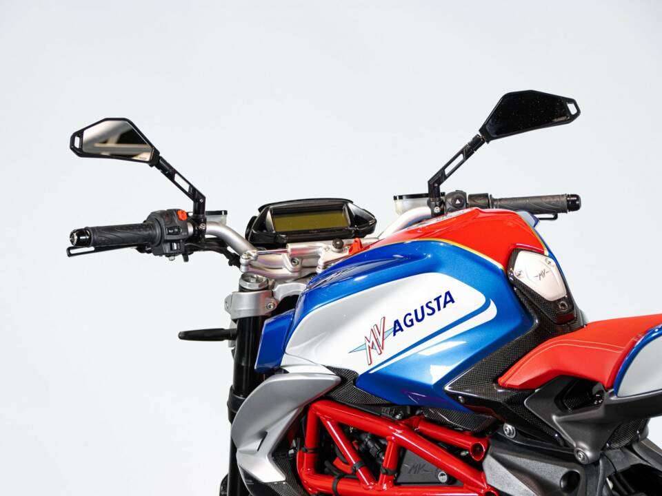 Bild 14/50 von MV Agusta DUMMY (2019)