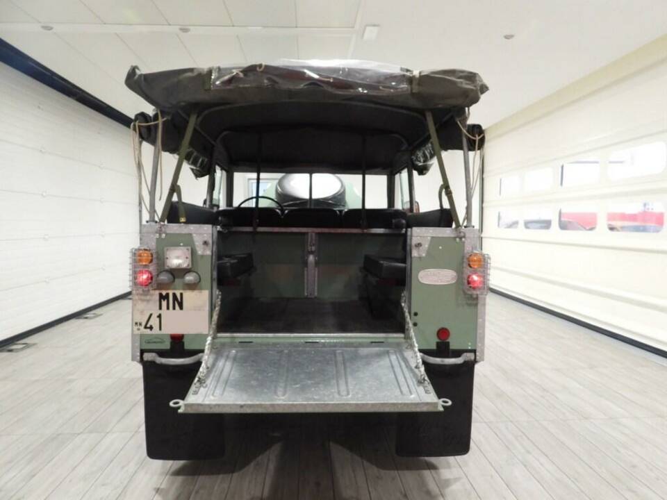 Imagen 13/15 de Land Rover 88 (1981)