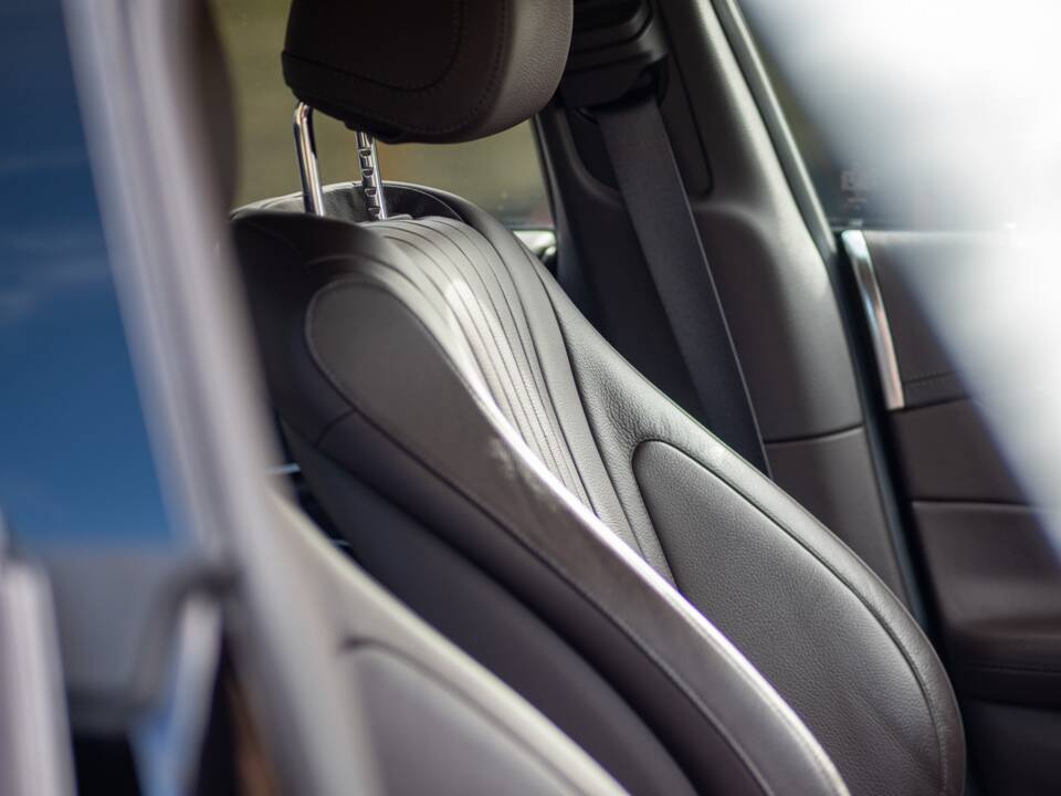 Image 34/85 of Mercedes-Benz CLS 450 4MATIC (2018)