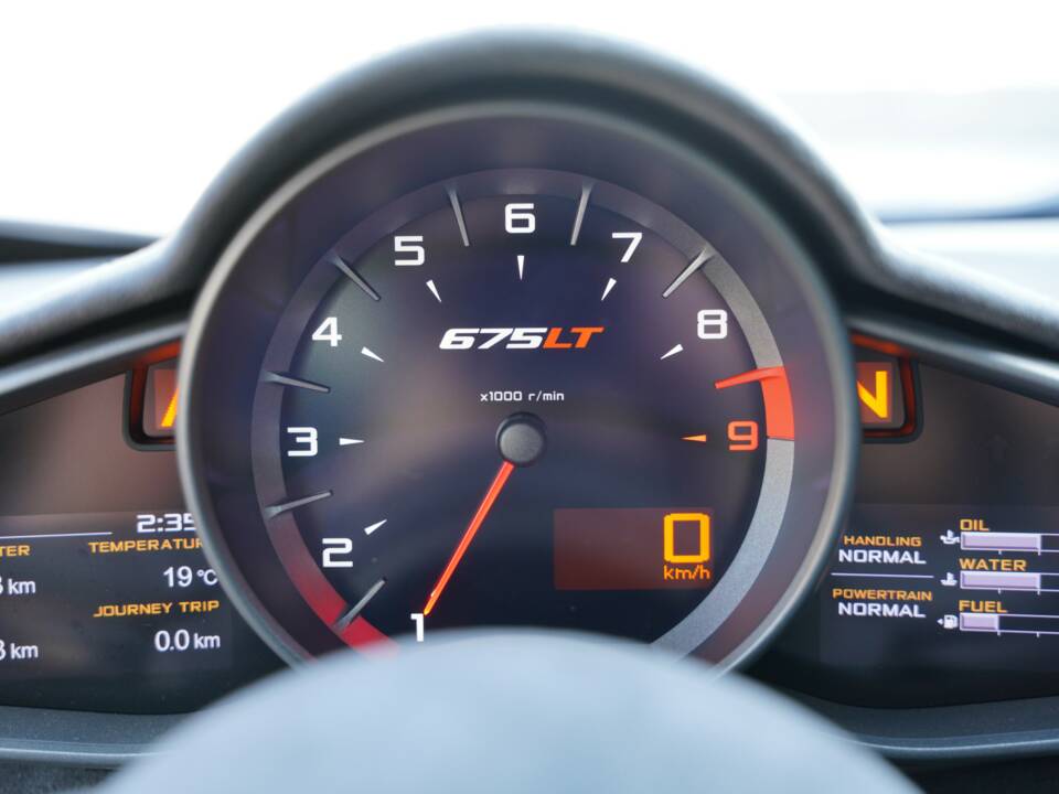 Afbeelding 44/50 van McLaren 675LT (2016)