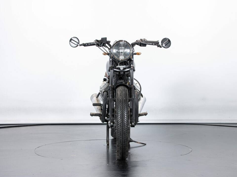 Immagine 7/50 di Moto Guzzi V 35 III (1986)