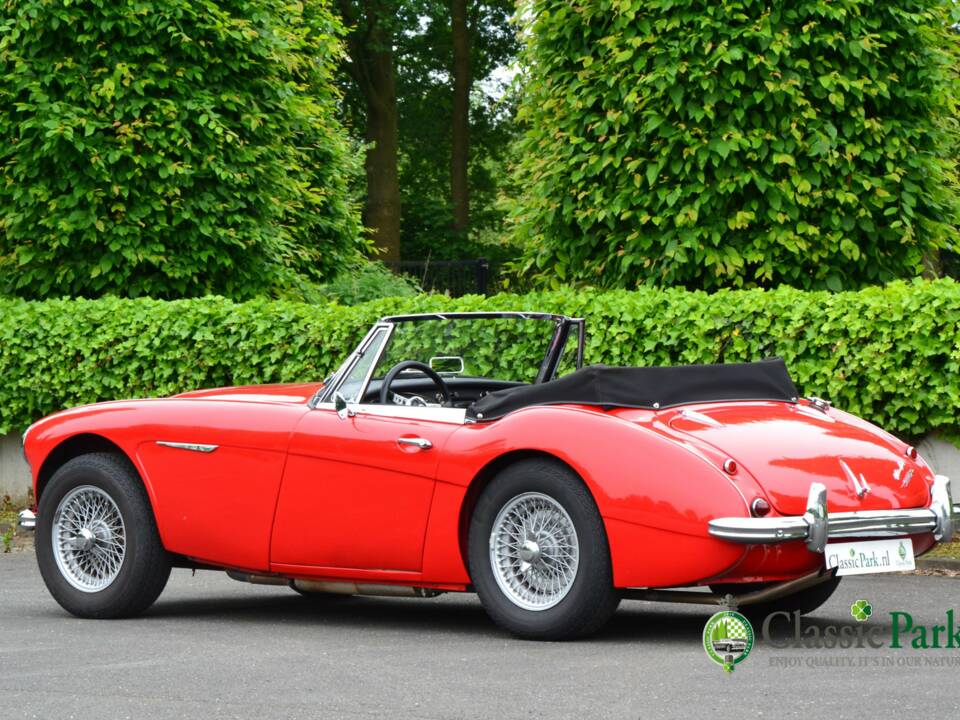 Image 3/50 of Austin-Healey 3000 Mk II (BJ7) (1962)