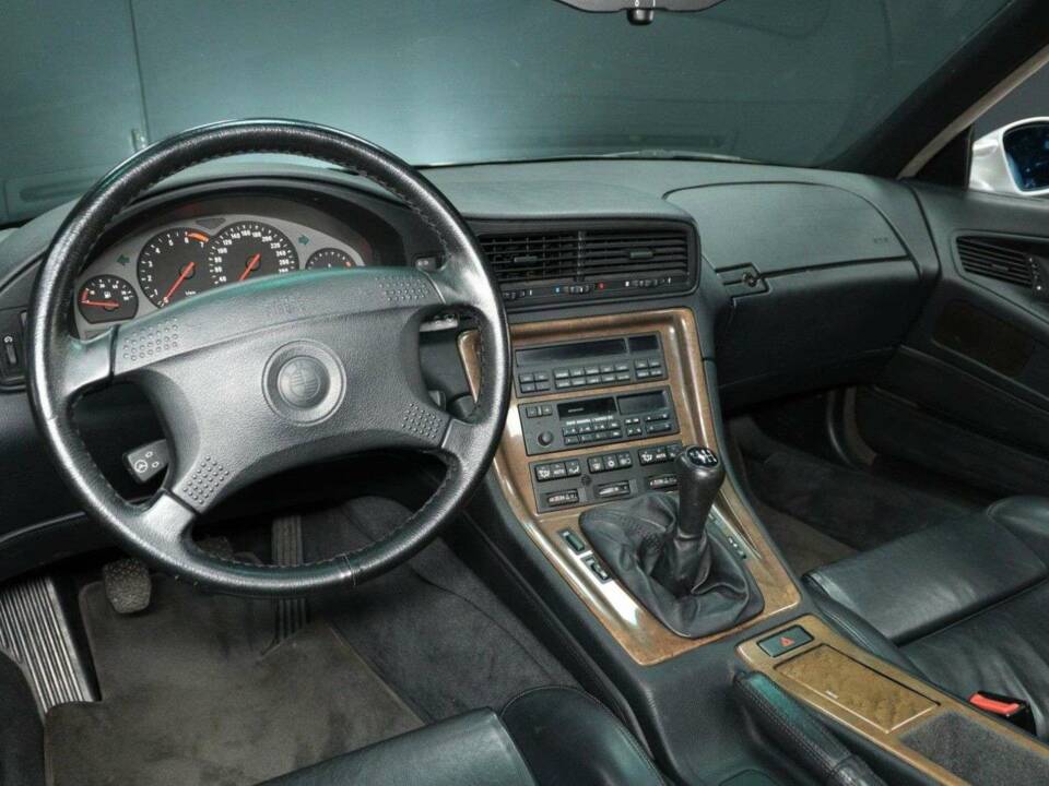 Bild 14/30 von BMW 850CSi (1993)