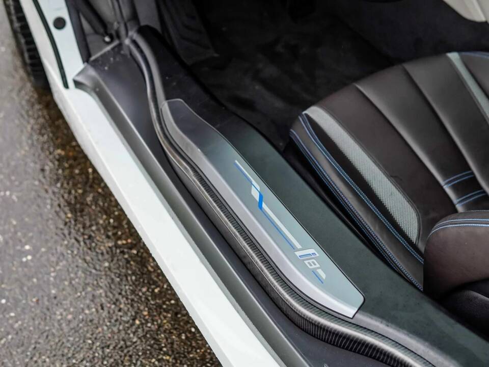 Image 5/12 of BMW i8 Coupé (2015)