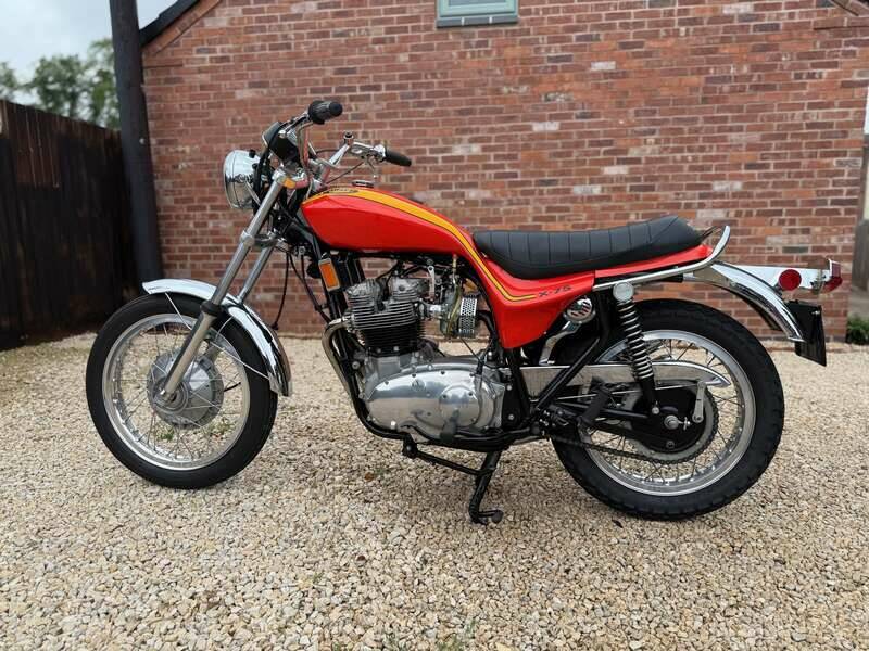 Bild 2/45 von Triumph DUMMY (1972)