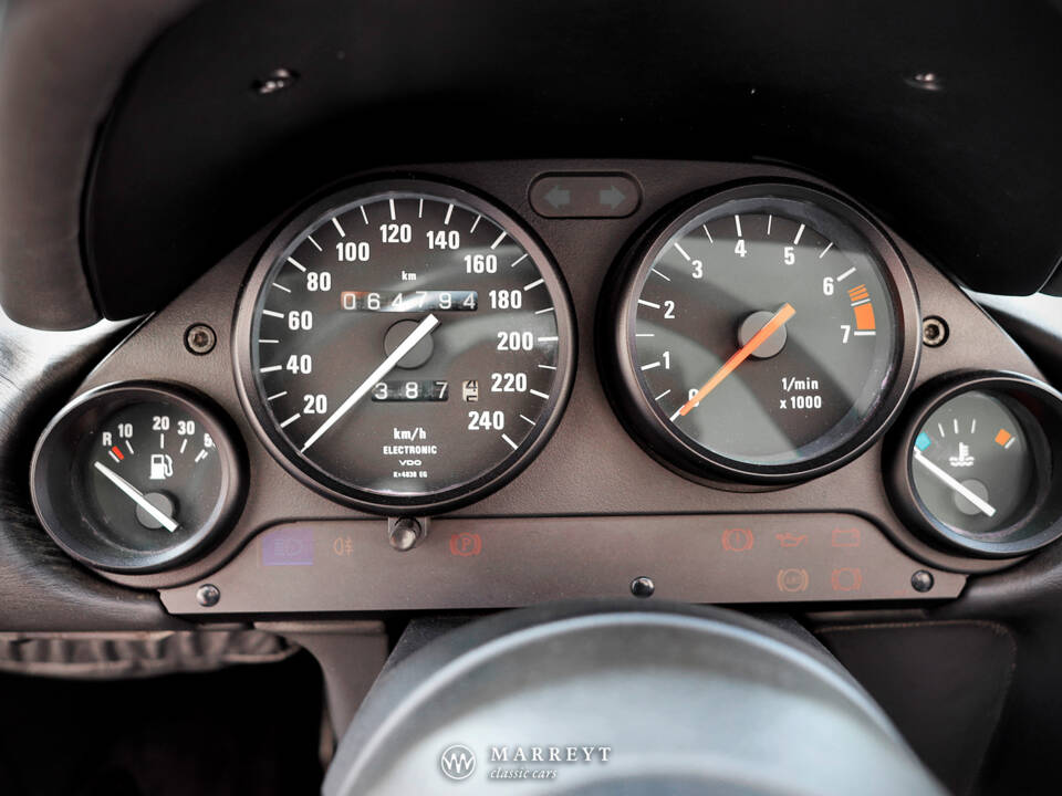 Immagine 32/47 di BMW Z1 (1990)