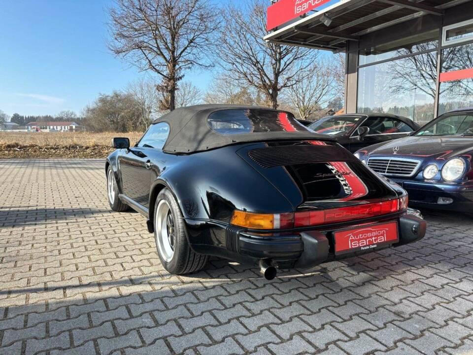 Bild 5/28 von Porsche 911 Carrera 3.2 (1989)
