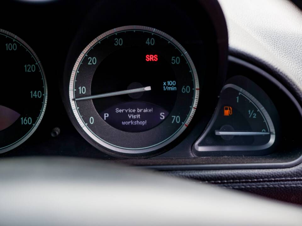 Image 10/20 of Mercedes-Benz SL 350 (2003)