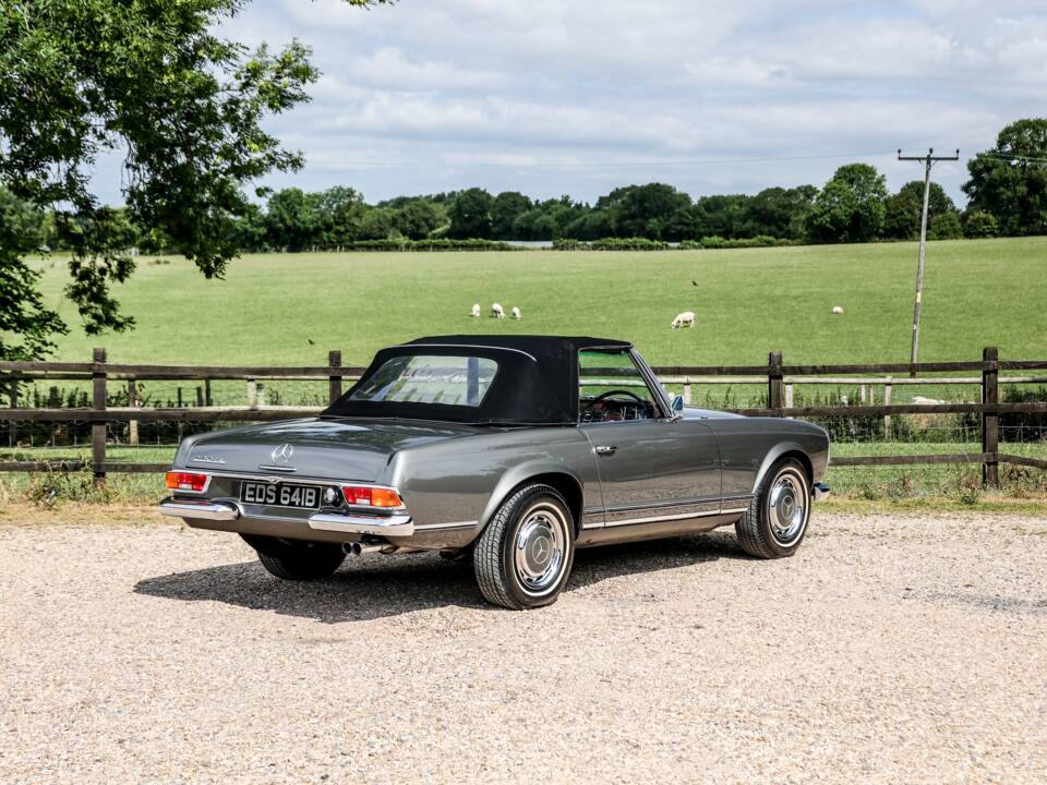 Afbeelding 8/27 van Mercedes-Benz 230 SL (1964)
