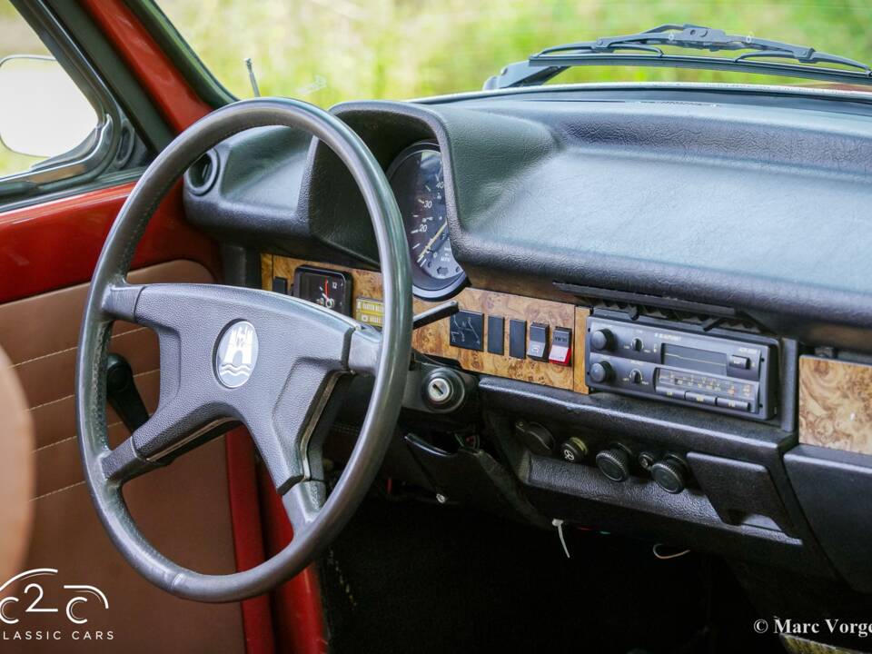 Bild 13/56 von Volkswagen Käfer 1303 &quot;Champagne Edition&quot; (1978)