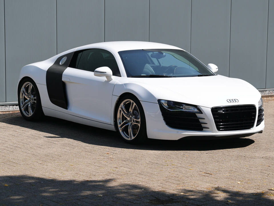 Bild 21/53 von Audi R8 (2008)