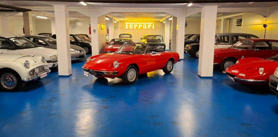 Image 4/43 of Alfa Romeo Spider Veloce 2000 (1982)