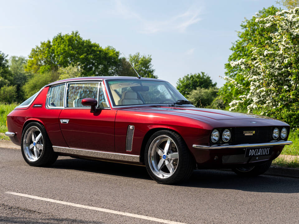 Image 2/34 of Jensen Interceptor MK III (1972)