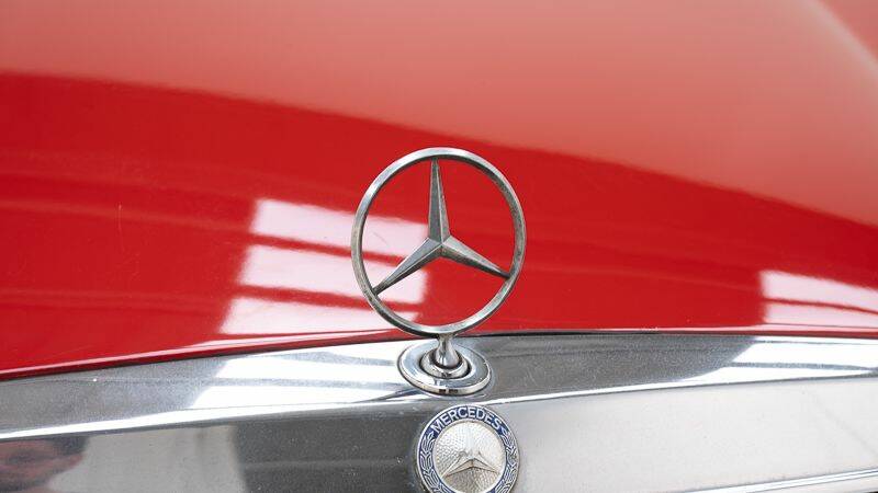 Image 12/15 of Mercedes-Benz 300 TD (1980)