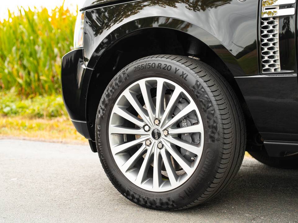 Imagen 17/67 de Land Rover Range Rover V8 Supercharged (2012)