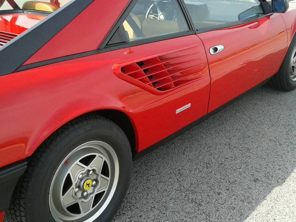 Image 20/73 de Ferrari Mondial Quattrovalvole (1984)