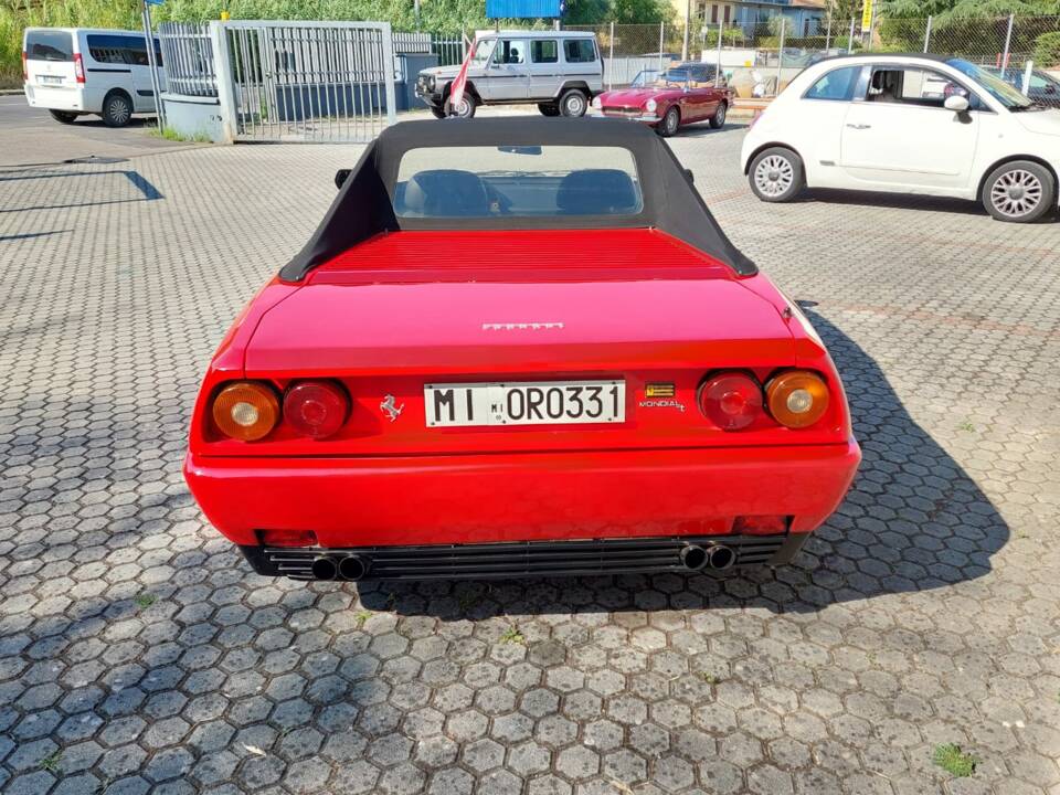 Bild 5/18 von Ferrari Mondial T (1990)