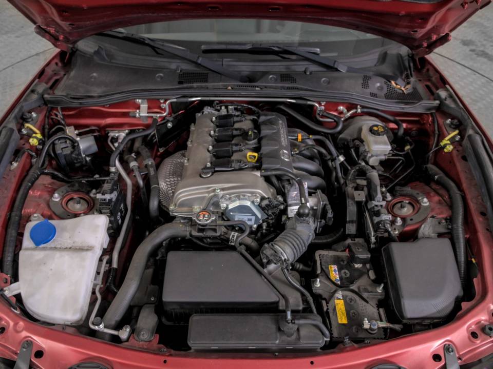 Image 37/50 of Mazda MX-5 1.5 (2015)