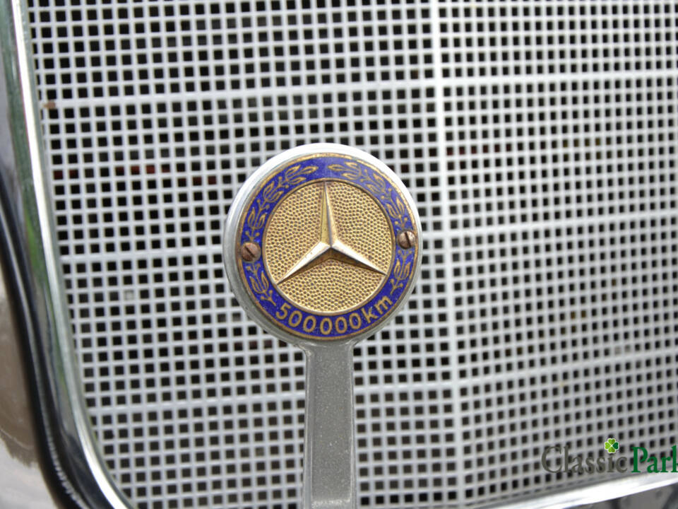 Immagine 38/41 di Mercedes-Benz 170 S-V (1953)