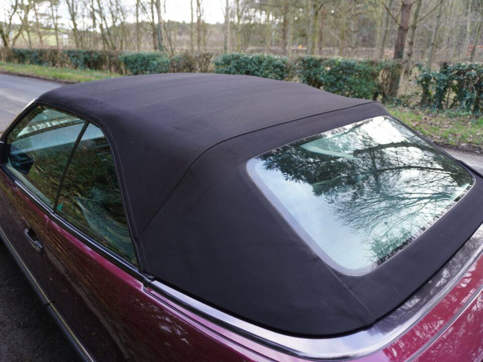 Image 20/20 of Mercedes-Benz E 220 (1996)