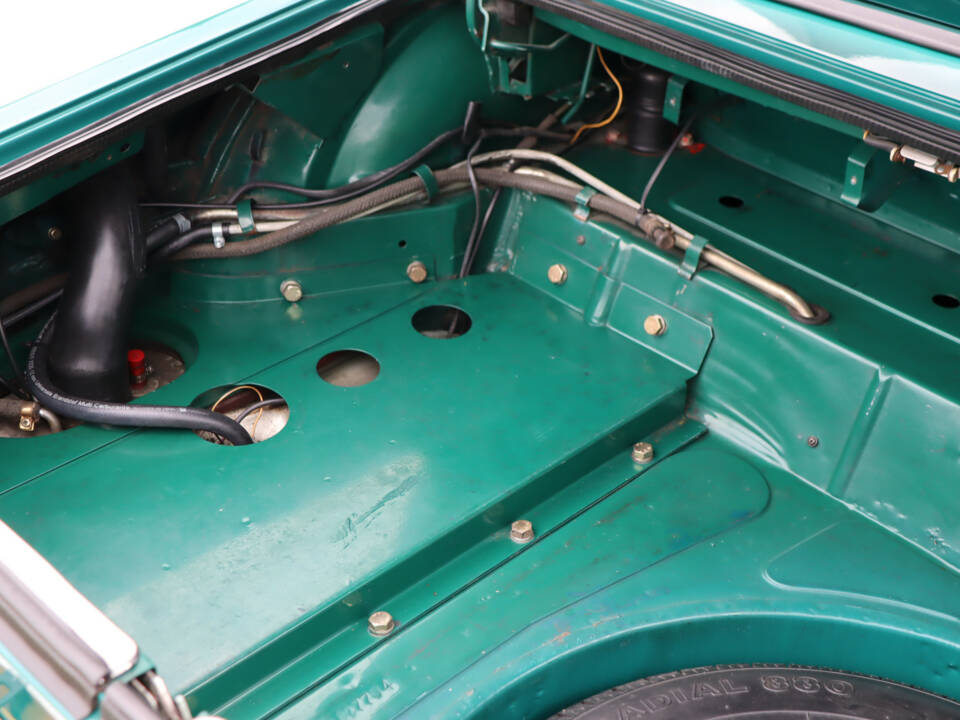 Image 22/50 of Alfa Romeo 2000 Spider Veloce (1979)