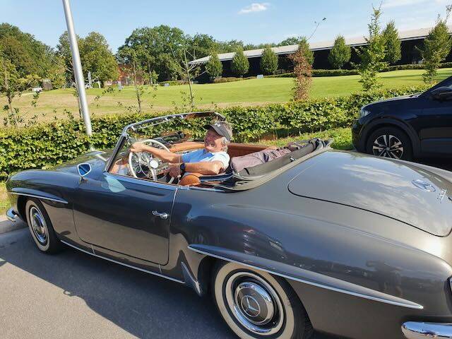 Image 15/21 de Mercedes-Benz 190 SL (1957)