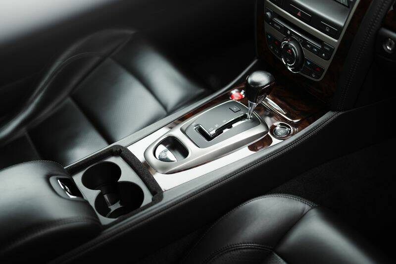 Imagen 16/37 de Jaguar XKR (2008)