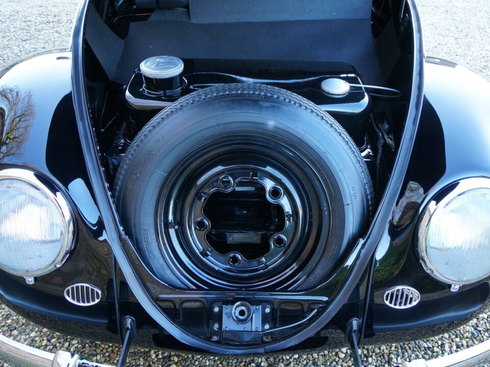 Image 25/50 of Volkswagen Beetle 1200 Standard "Oval" (1955)