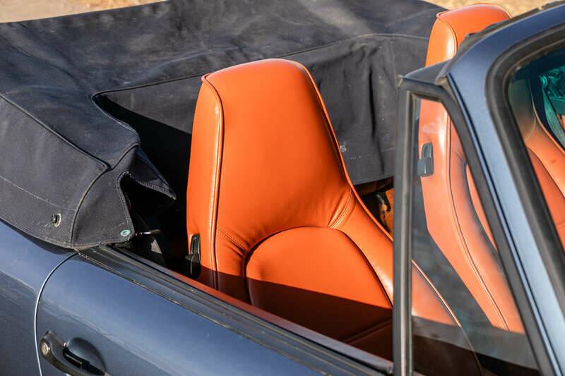 Bild 13/33 von Porsche 911 Carrera 2 (1990)