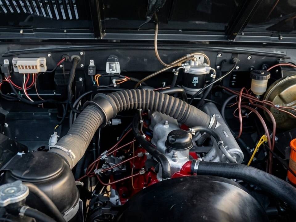 Immagine 9/15 di Land Rover 90 (1988)