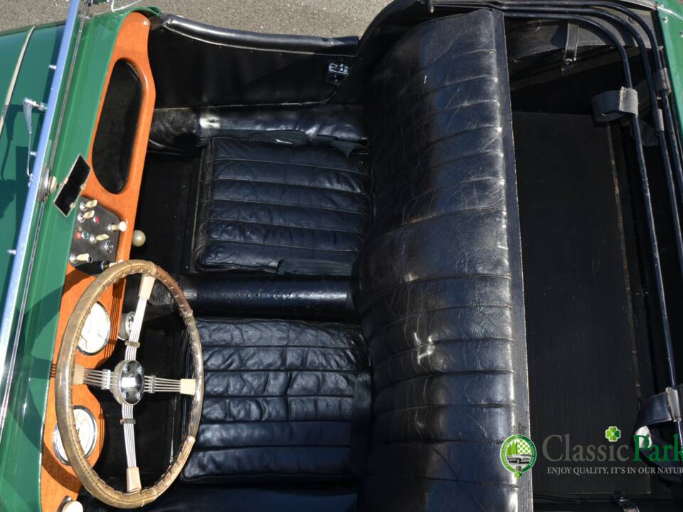 Image 28/50 of Morgan 4/4 Series IV (1962)