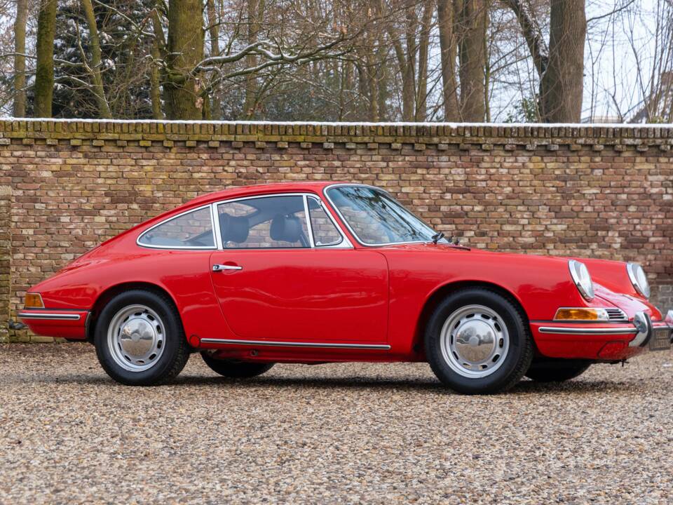 Immagine 44/50 di Porsche 912 (1968)