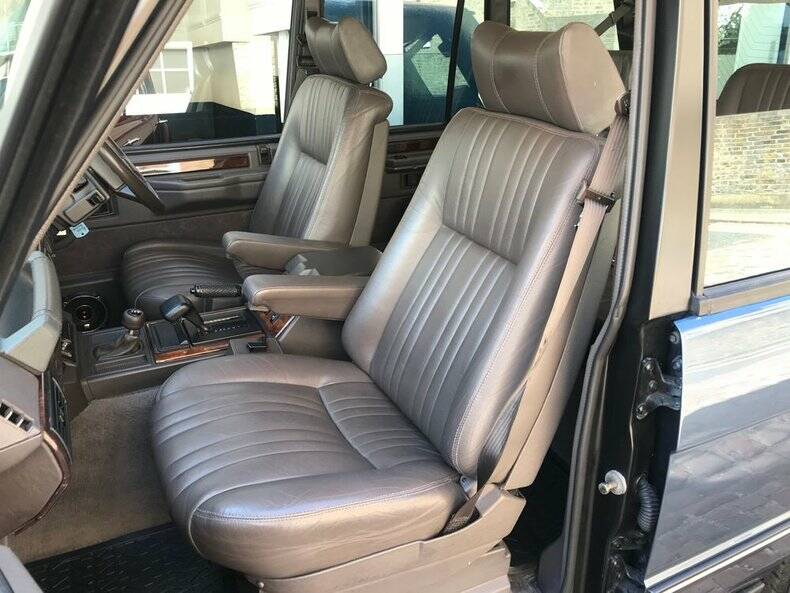 Image 41/50 de Land Rover Range Rover Classic 3.5 (1989)