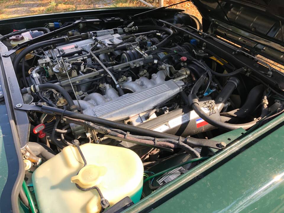 Image 8/8 of Jaguar XJS 6.0 V12 (1986)